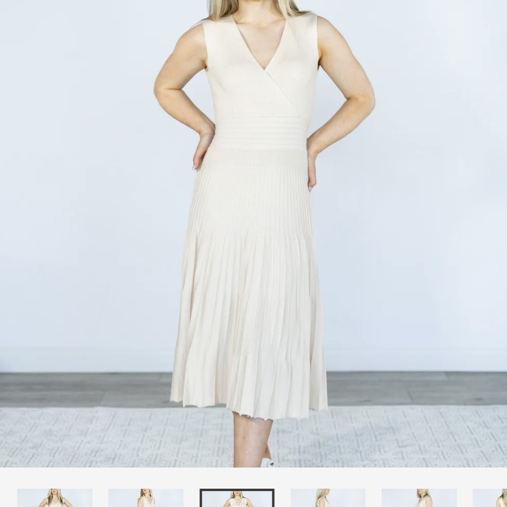 Cream A-Line Midi Dress with V-Neck and Cap Sleeves